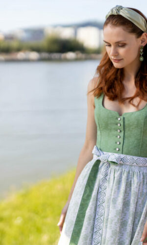 Dirndl Sabrina 39125 S26-27