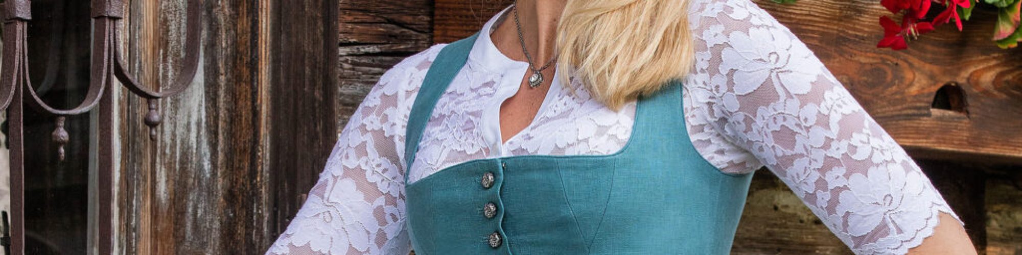 Slider_17_Dirndl_FS2023__Seite_03_Bild_0001
