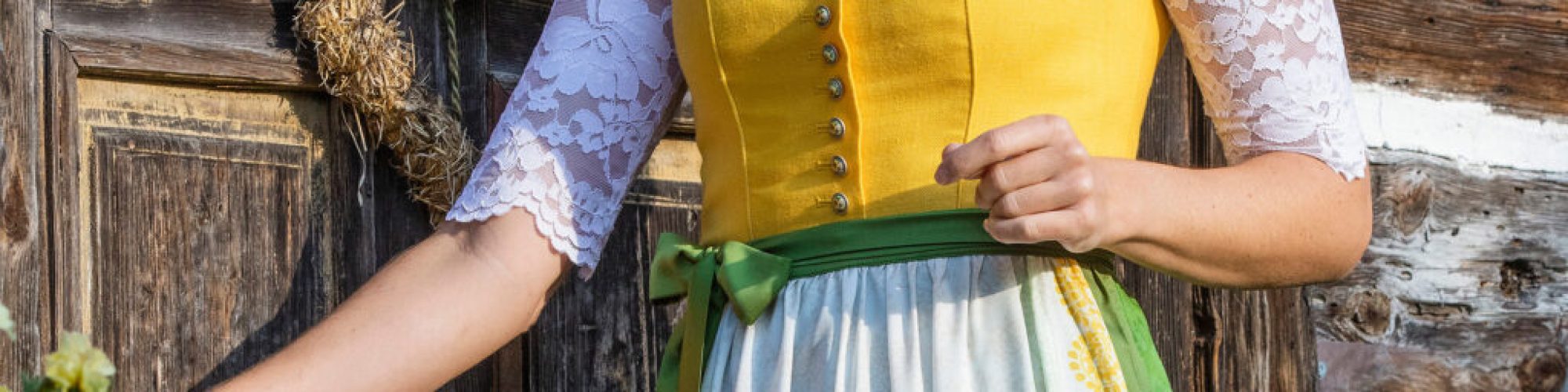 Slider_18_Dirndl_FS2023__Seite_06_Bild_0001